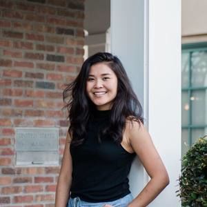 Meet your Posher, Daniece